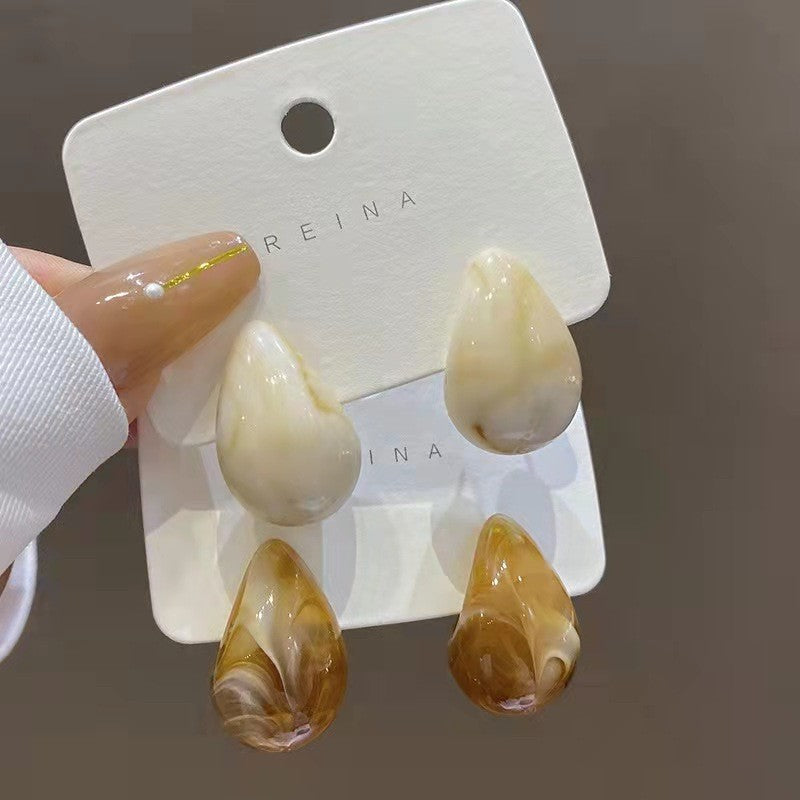 Luna Curve Earrings
