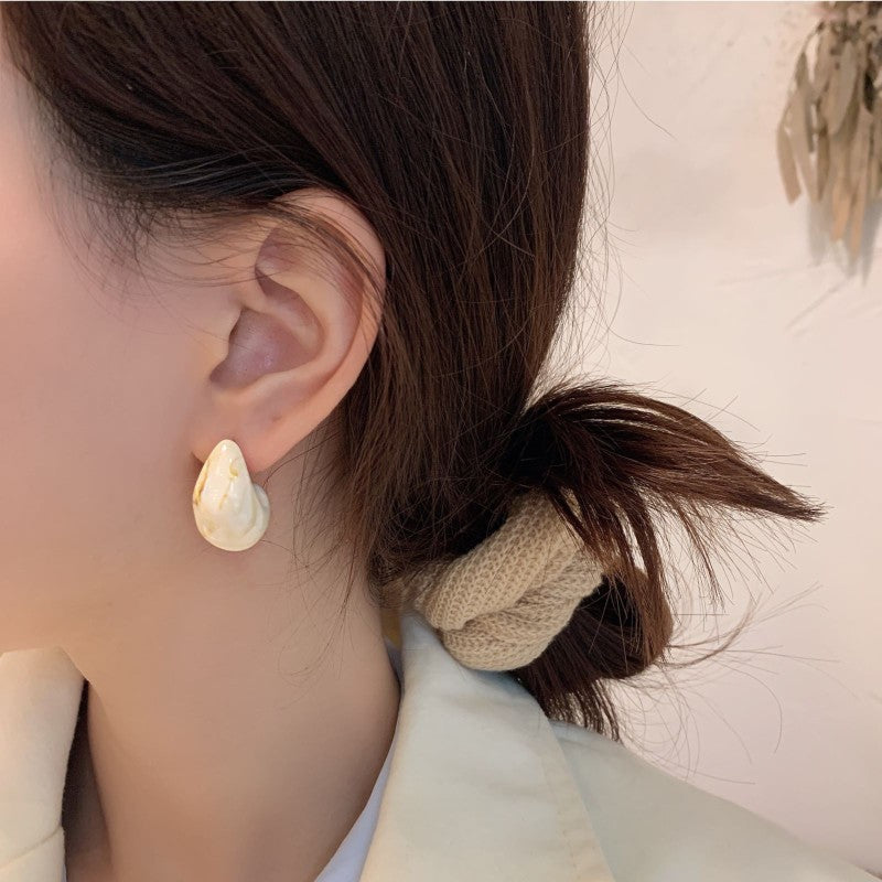 Luna Curve Earrings