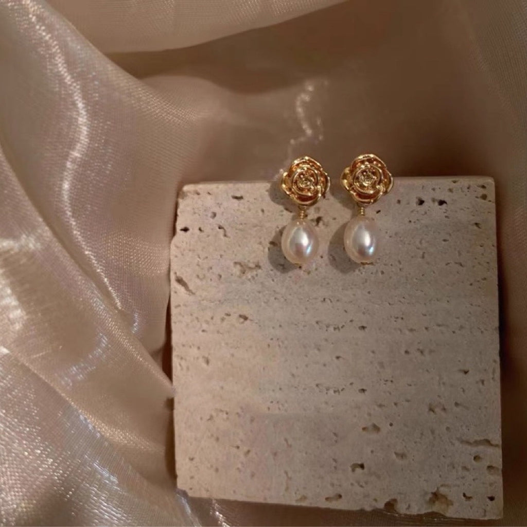 Rose Pearl Studs