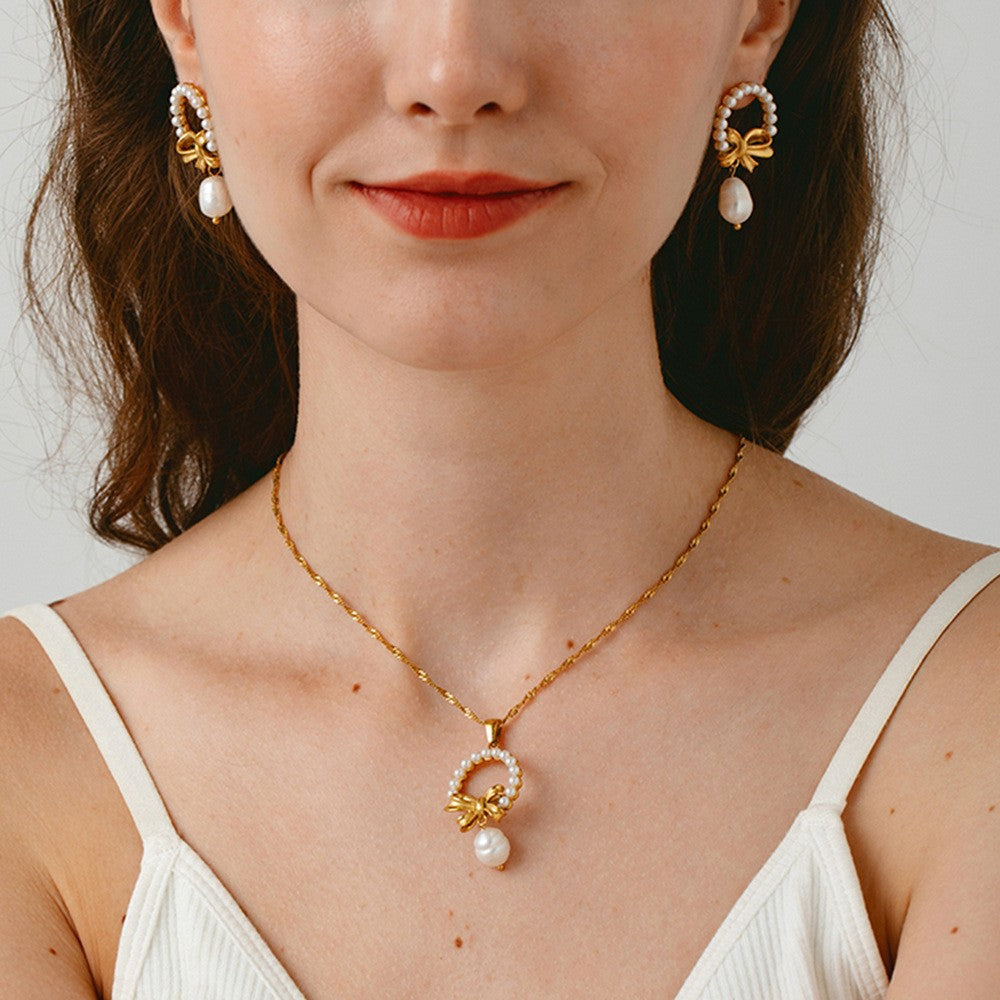 Coquette Bow Necklace