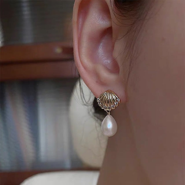 Sicily Shell Pearl Earrings