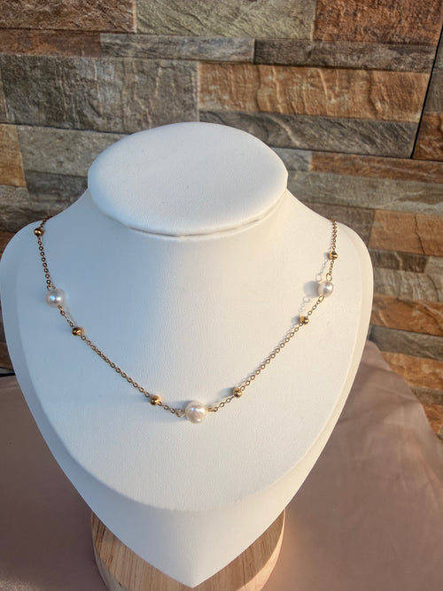 Aurora Pearl Geo Necklace