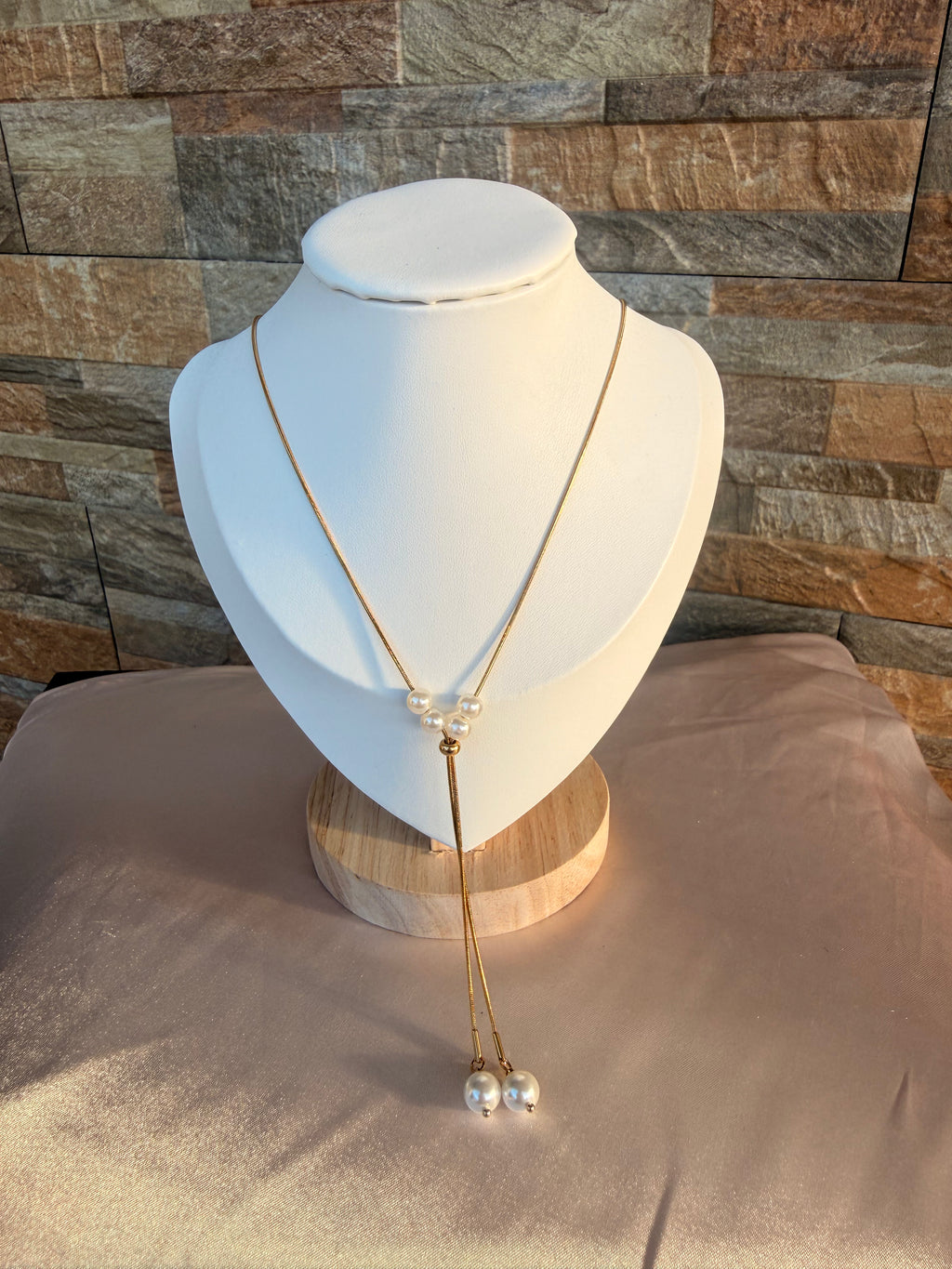 Pearl Glow Necklace