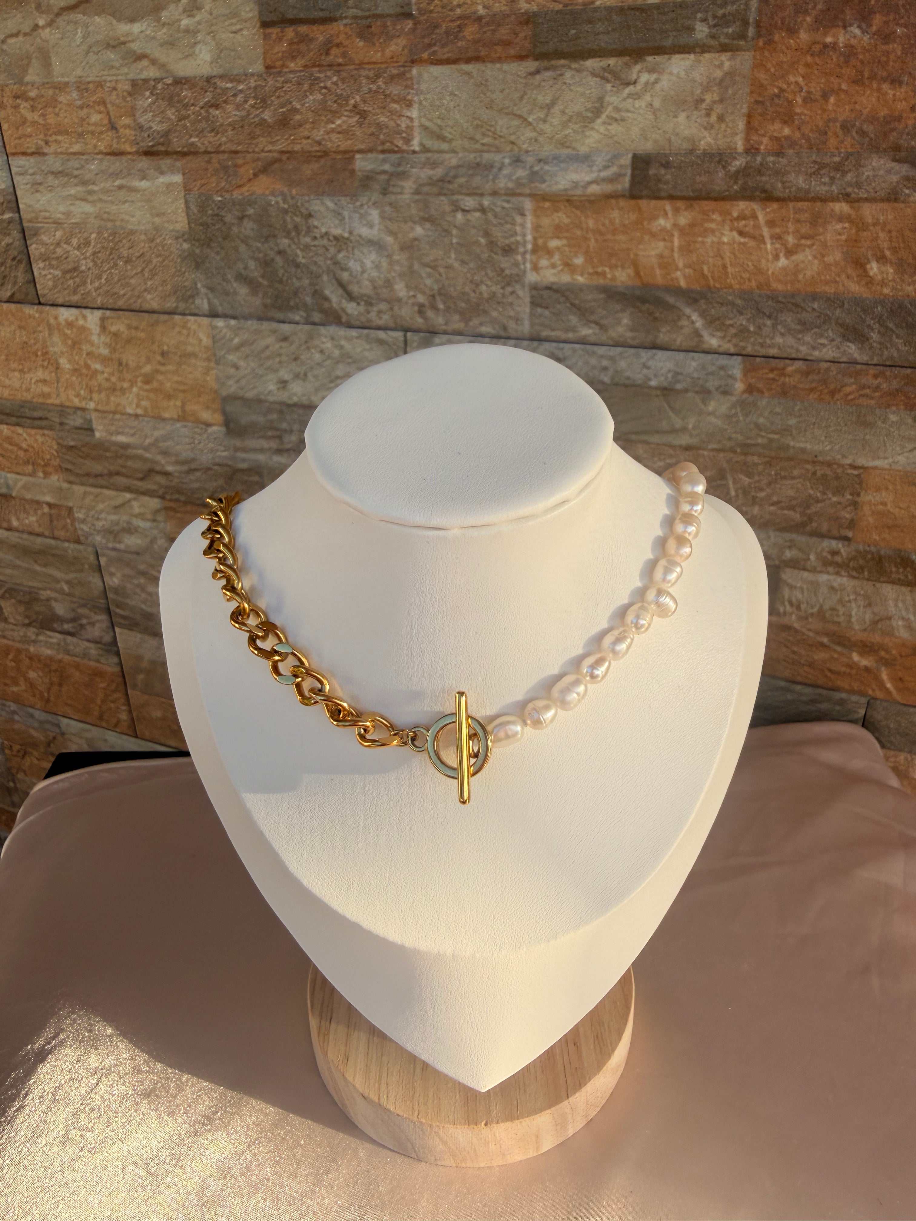 Baroque Muse Necklace