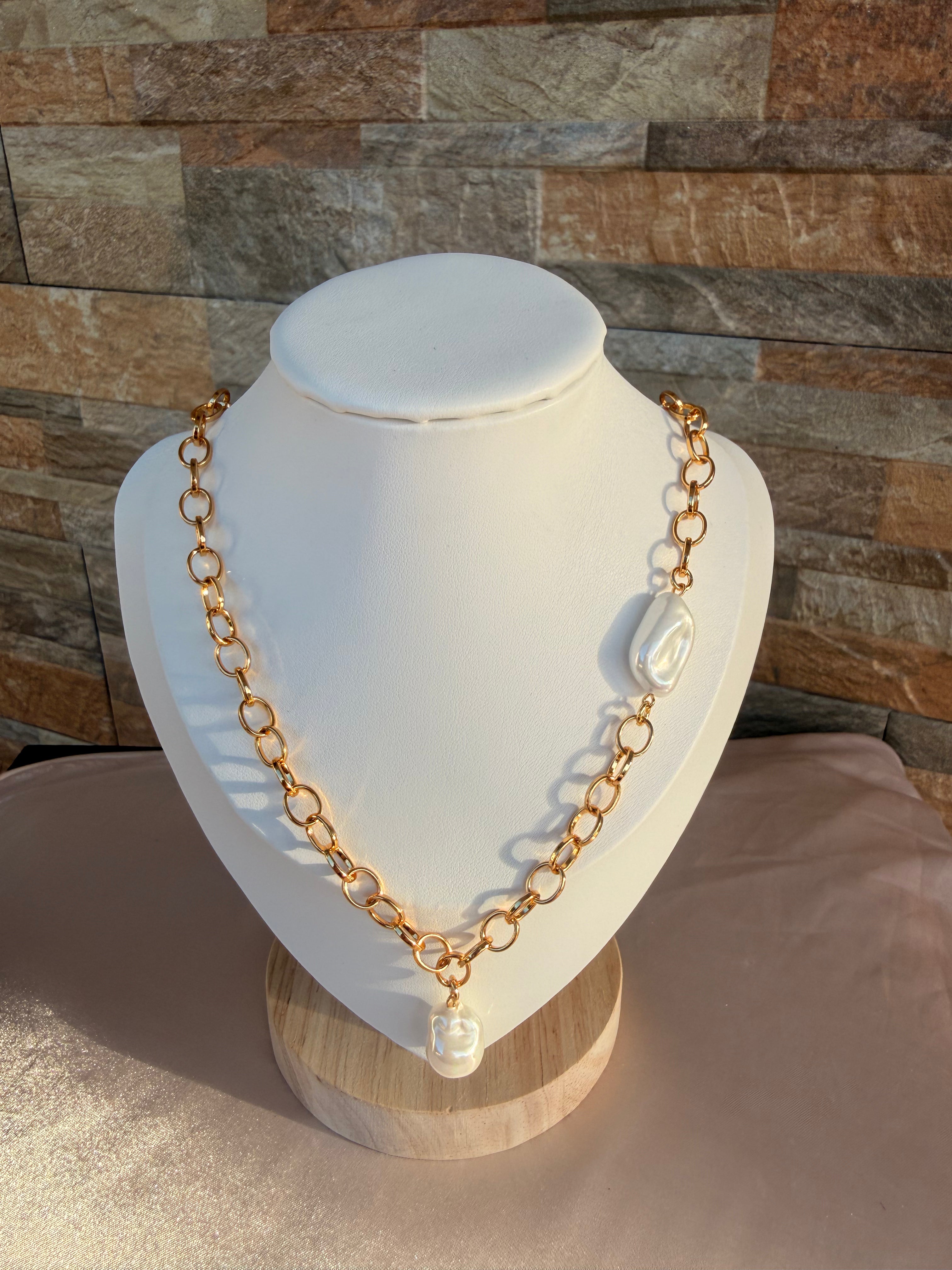 Ivory Pearl Necklace
