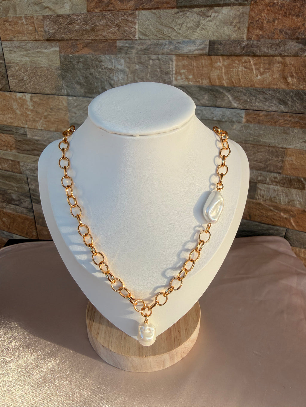 Ivory Pearl Necklace