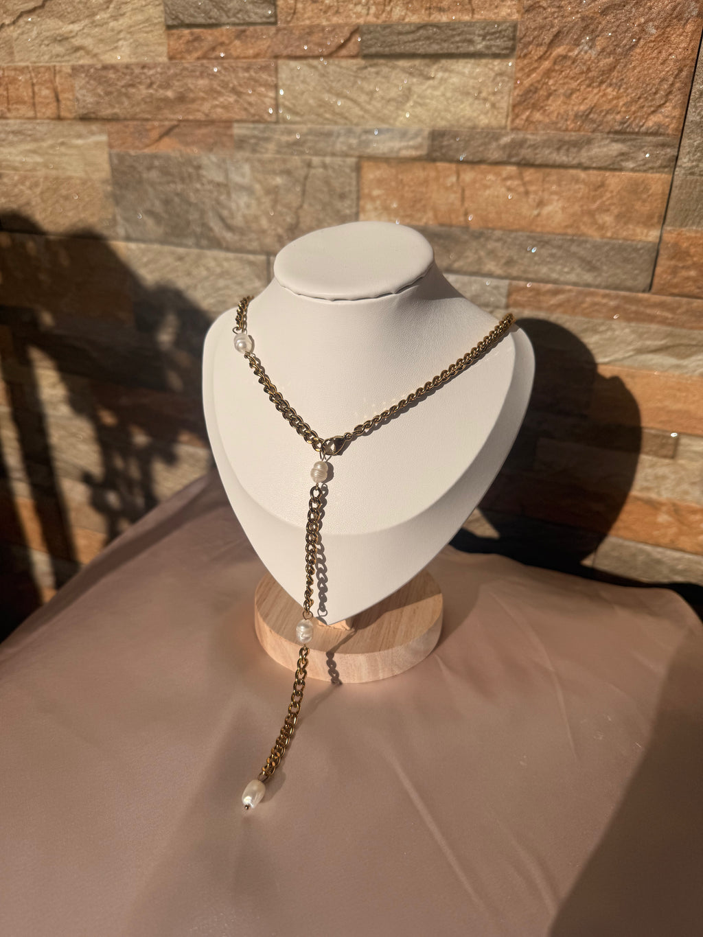 Bold Pearl Chain