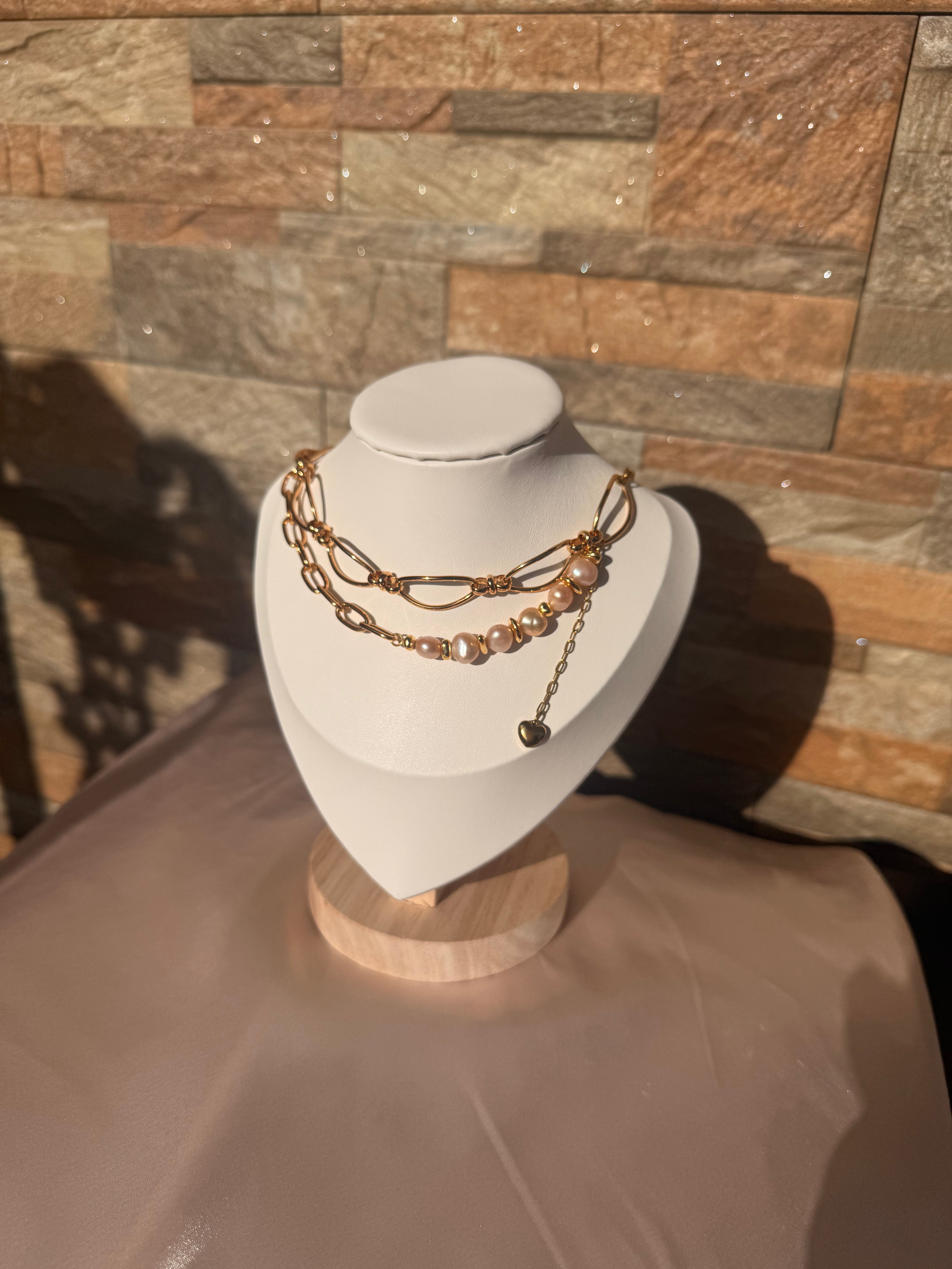 Elegant Pearl Layered Necklace