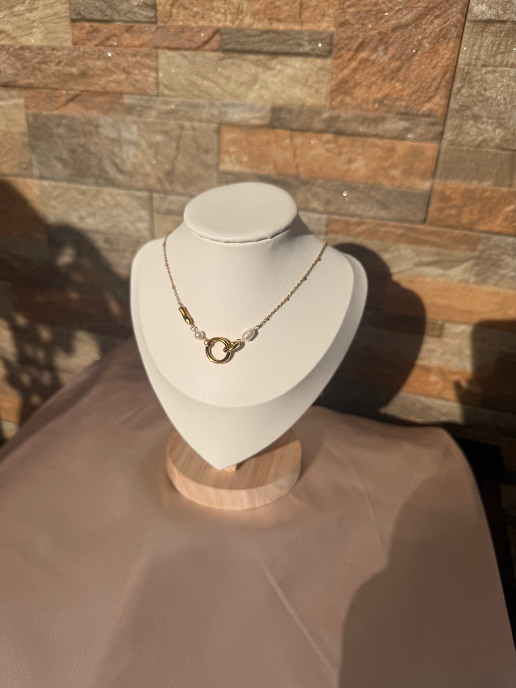 Pearl Drift Necklace