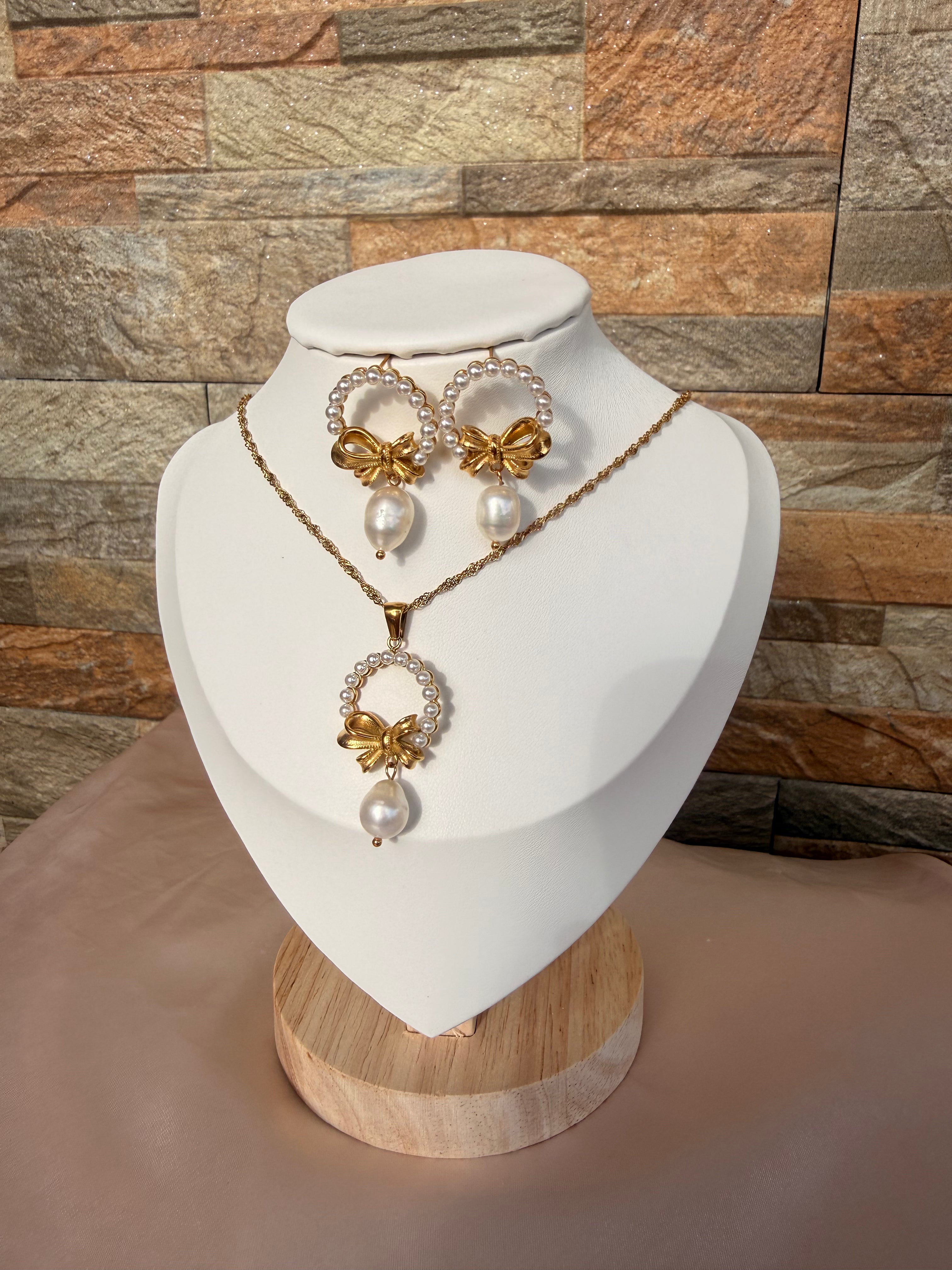 Coquette Bow Necklace
