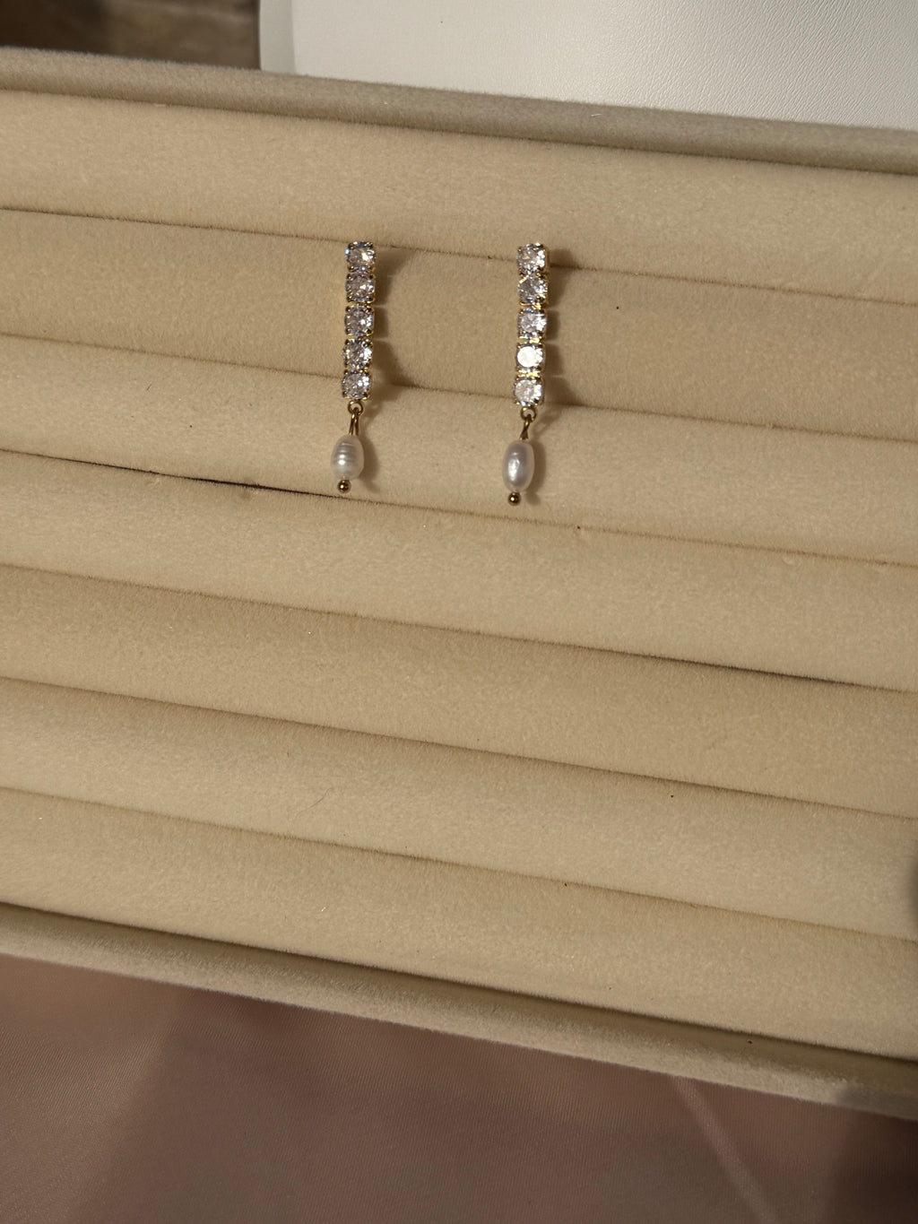 Pearl Spark Earrings