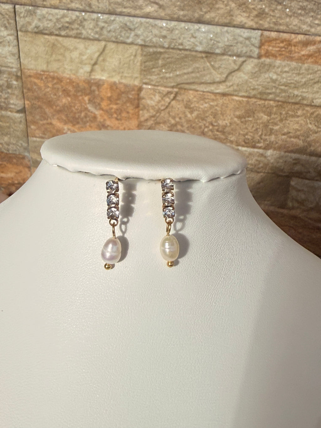 Pearl & Zircon Drops
