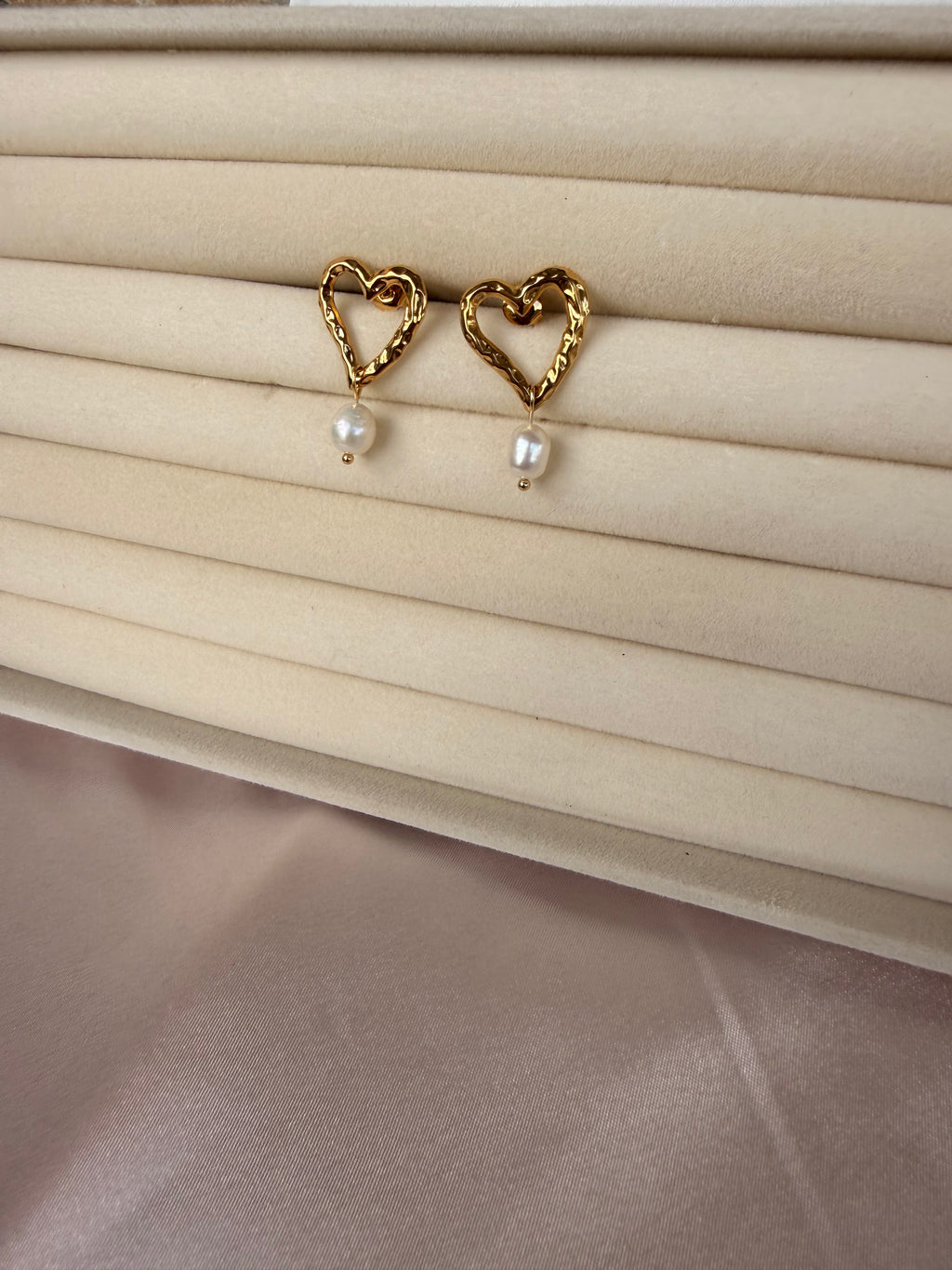 Sweetheart Studs