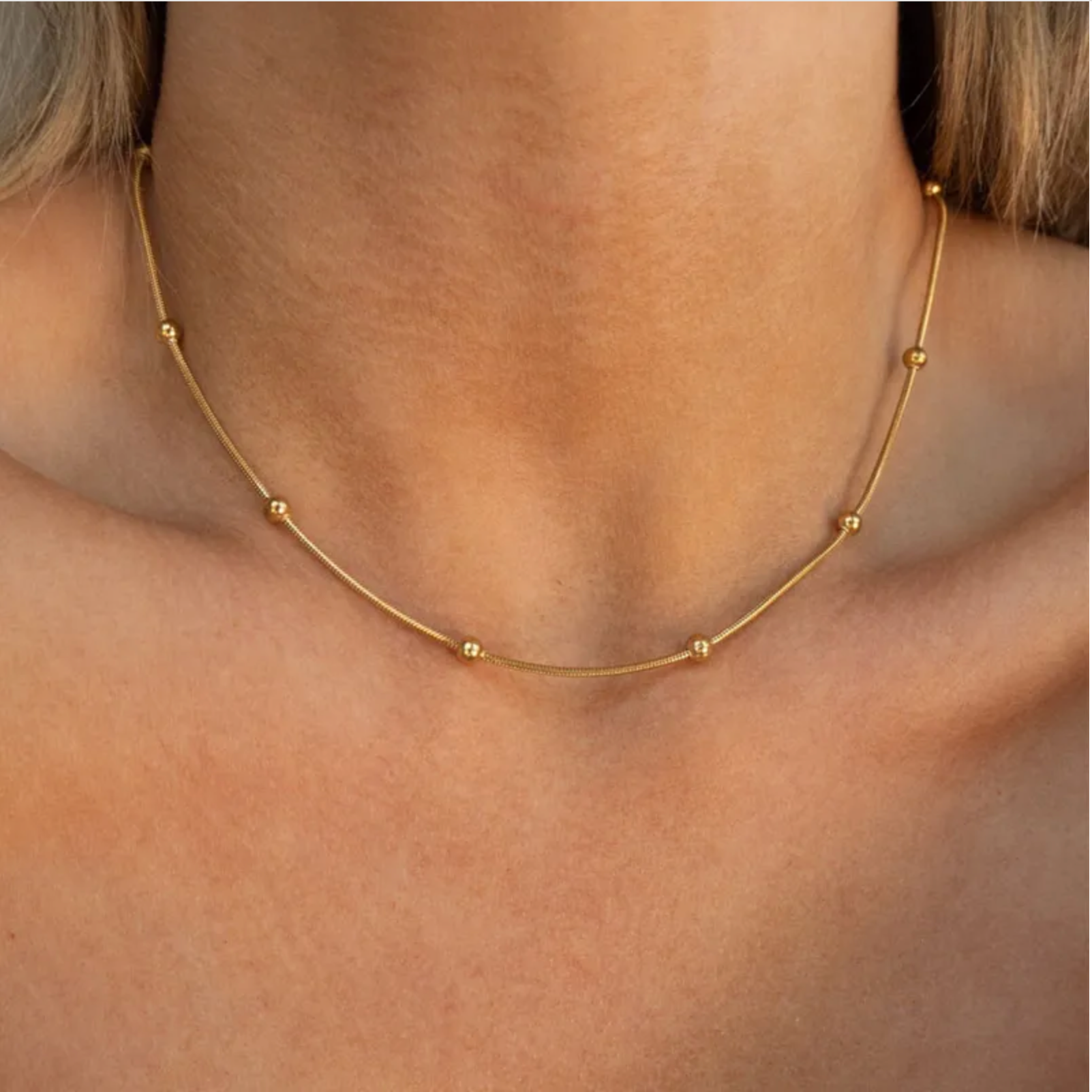 Modern Gold Necklace